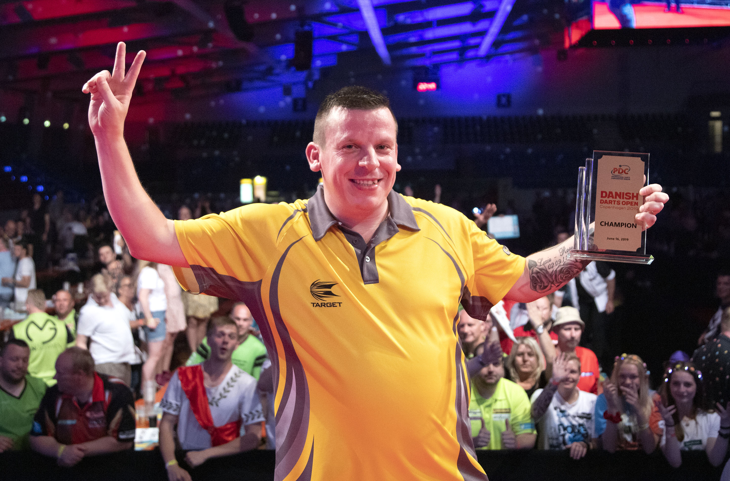 Chisnall wins 2019 Danish Darts Open PDC