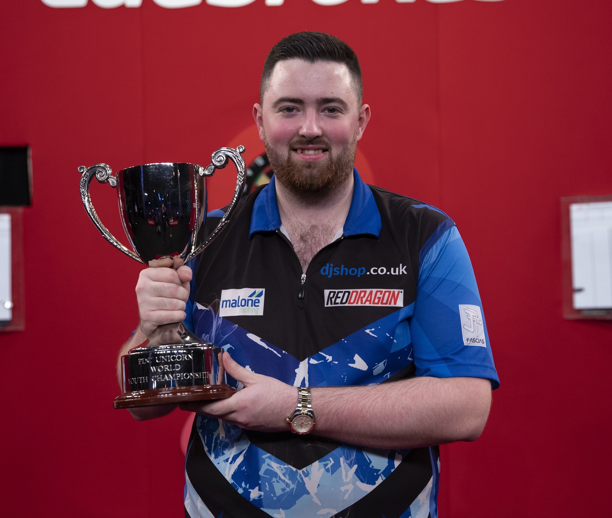 World Youth joy for ruthless Humphries PDC