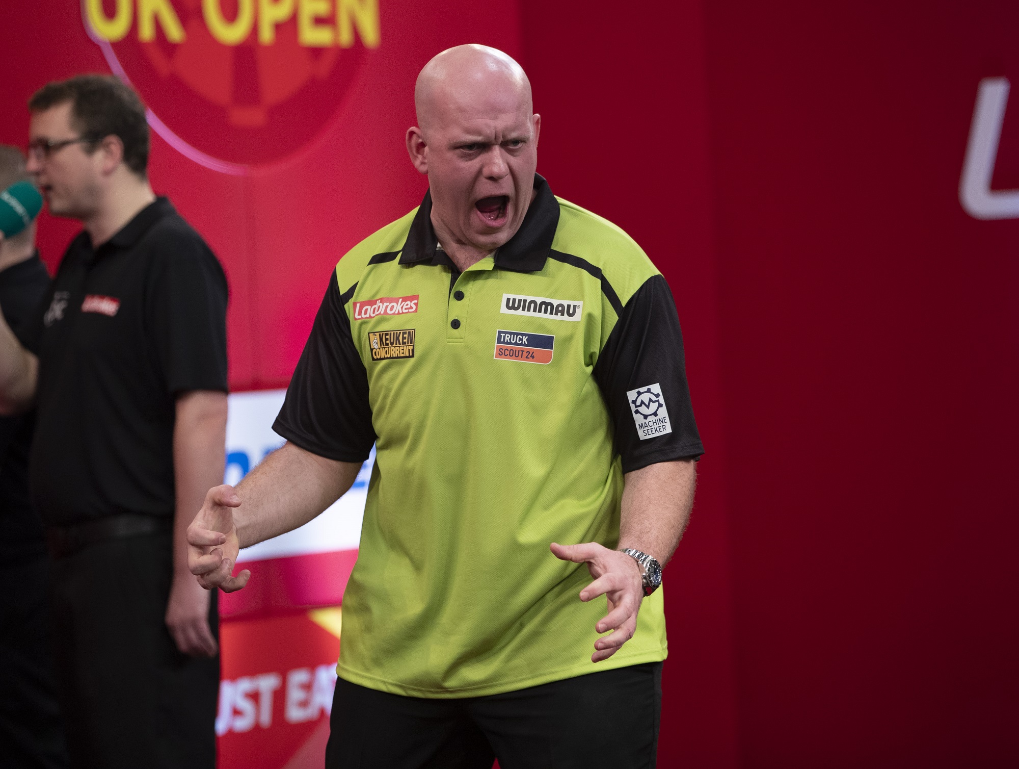 Seventh TV ninedarter for Van Gerwen PDC