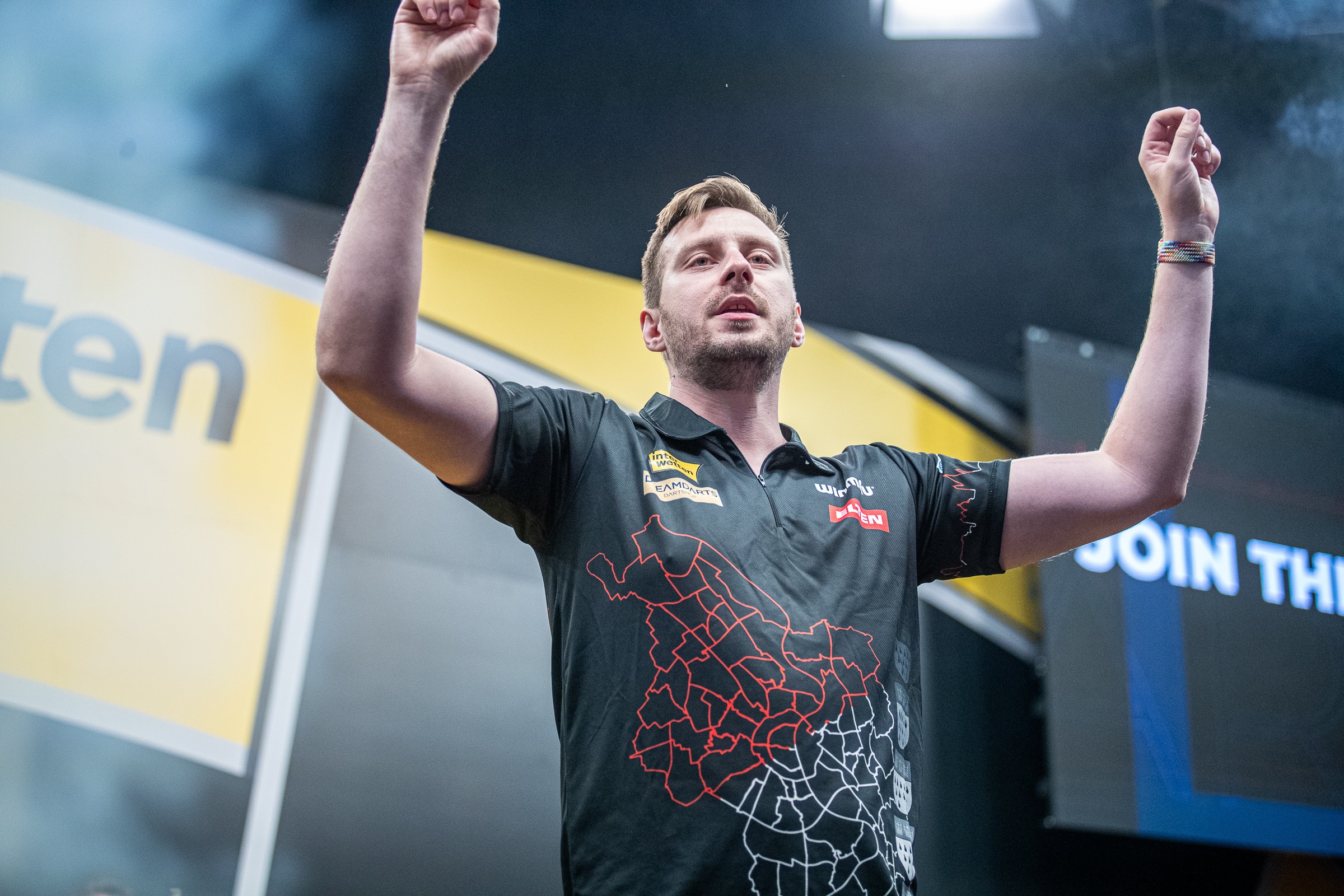 Hempel shines as Interwetten German Darts Open begins in Jena PDC