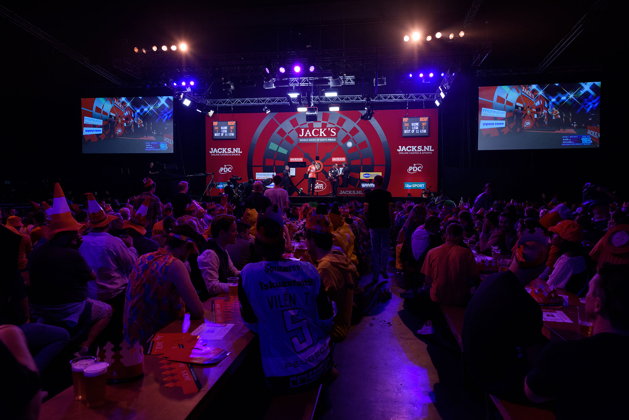 Most current Updates from Day Two of Jack’s Globe Series of Darts Finals 2023
