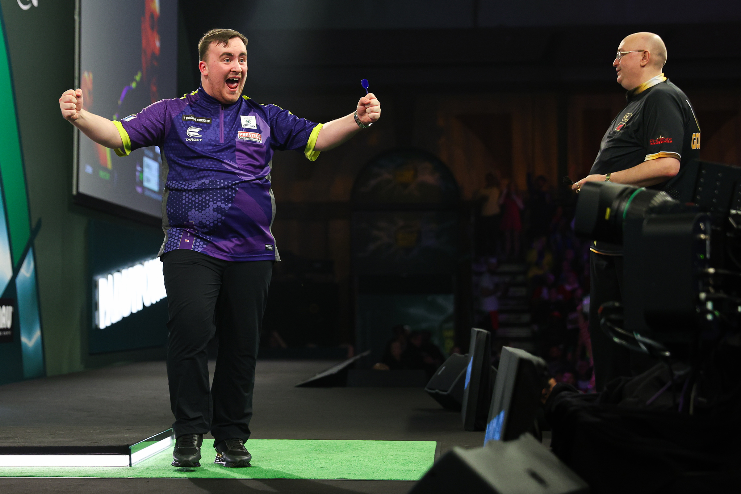 Recordbreaking Littler wins again at Alexandra Palace PDC