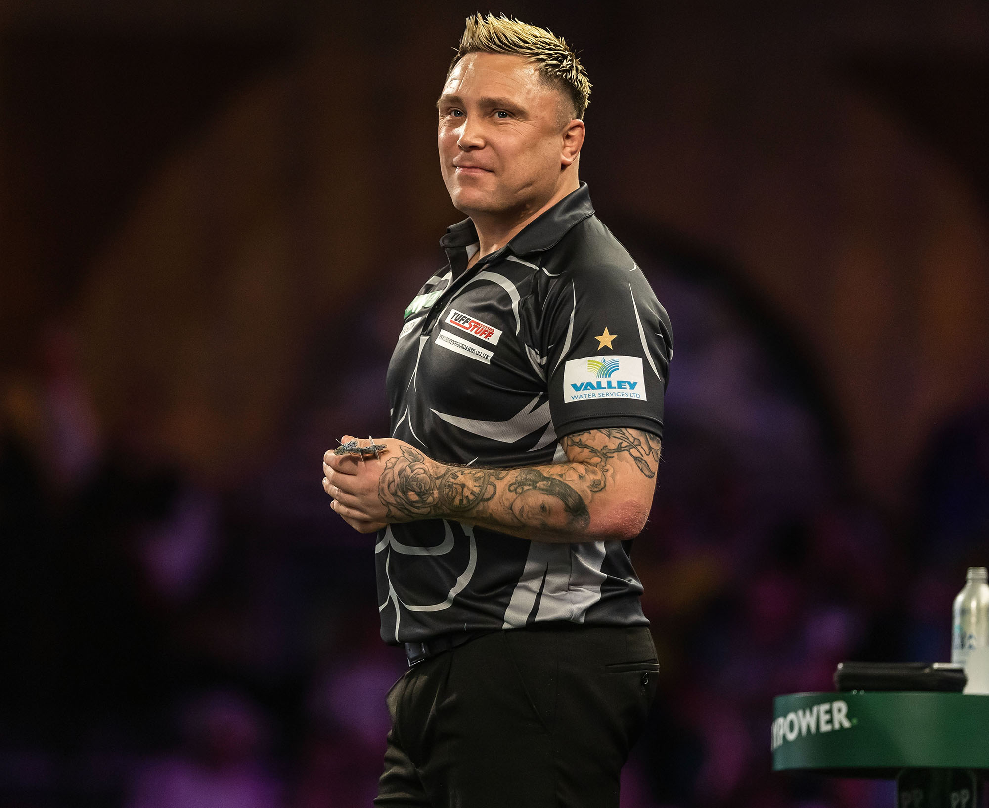 Gerwyn Price survives a scare to beat Edhouse in PDC world