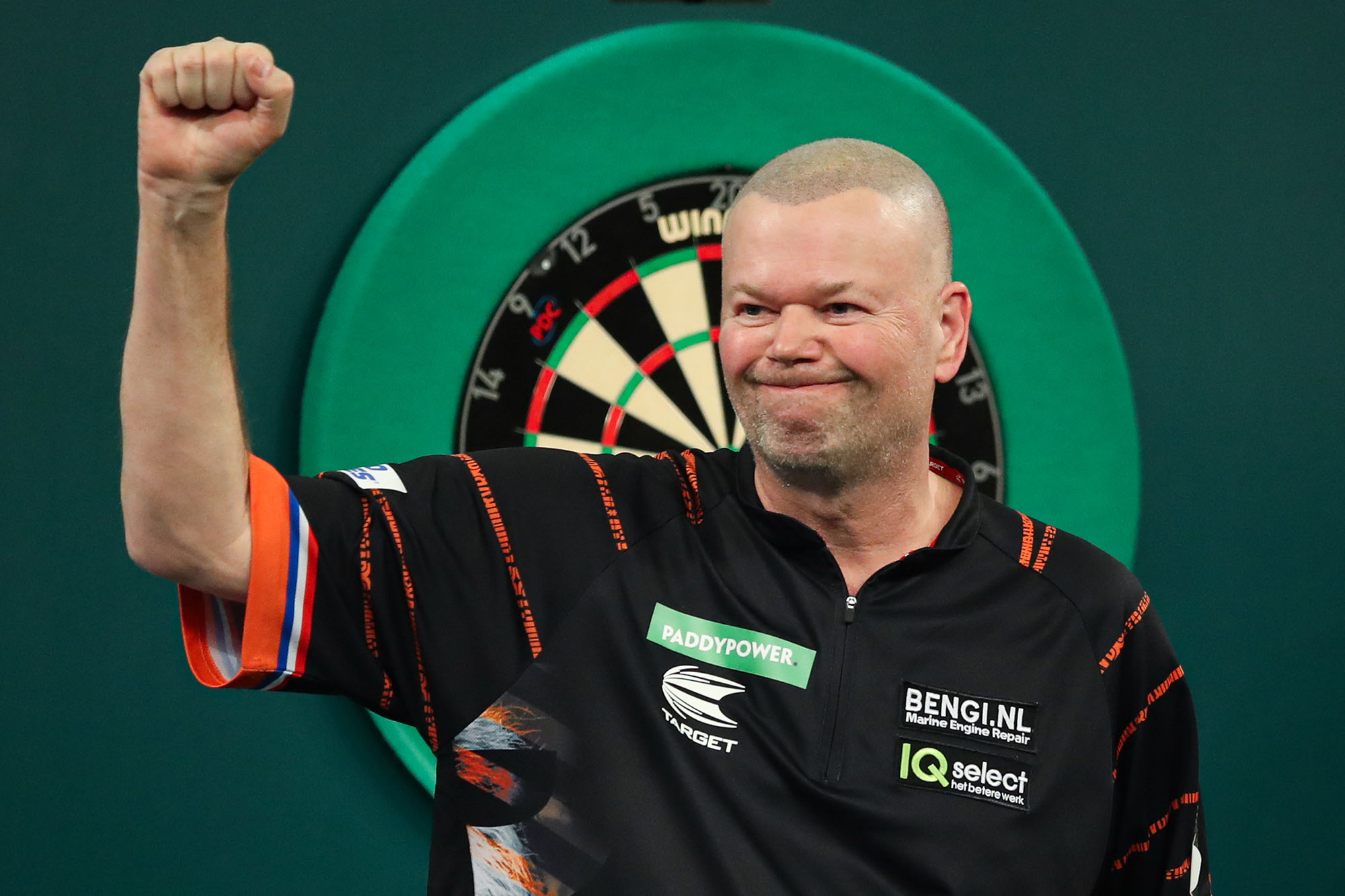 'Troublemaker' Van Barneveld poised for Williams showdown PDC