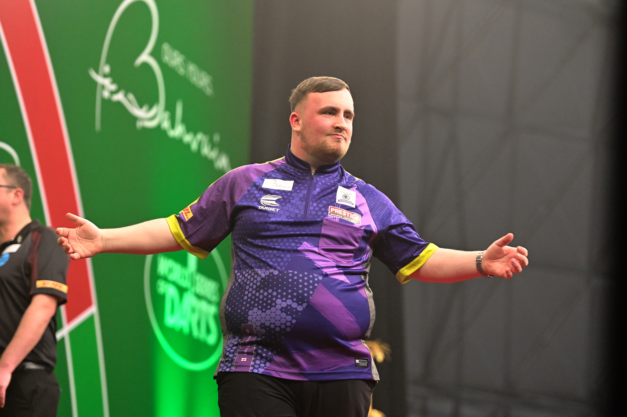 Humphries, Littler & Van Gerwen shine as 2024 Bahrain Darts Masters