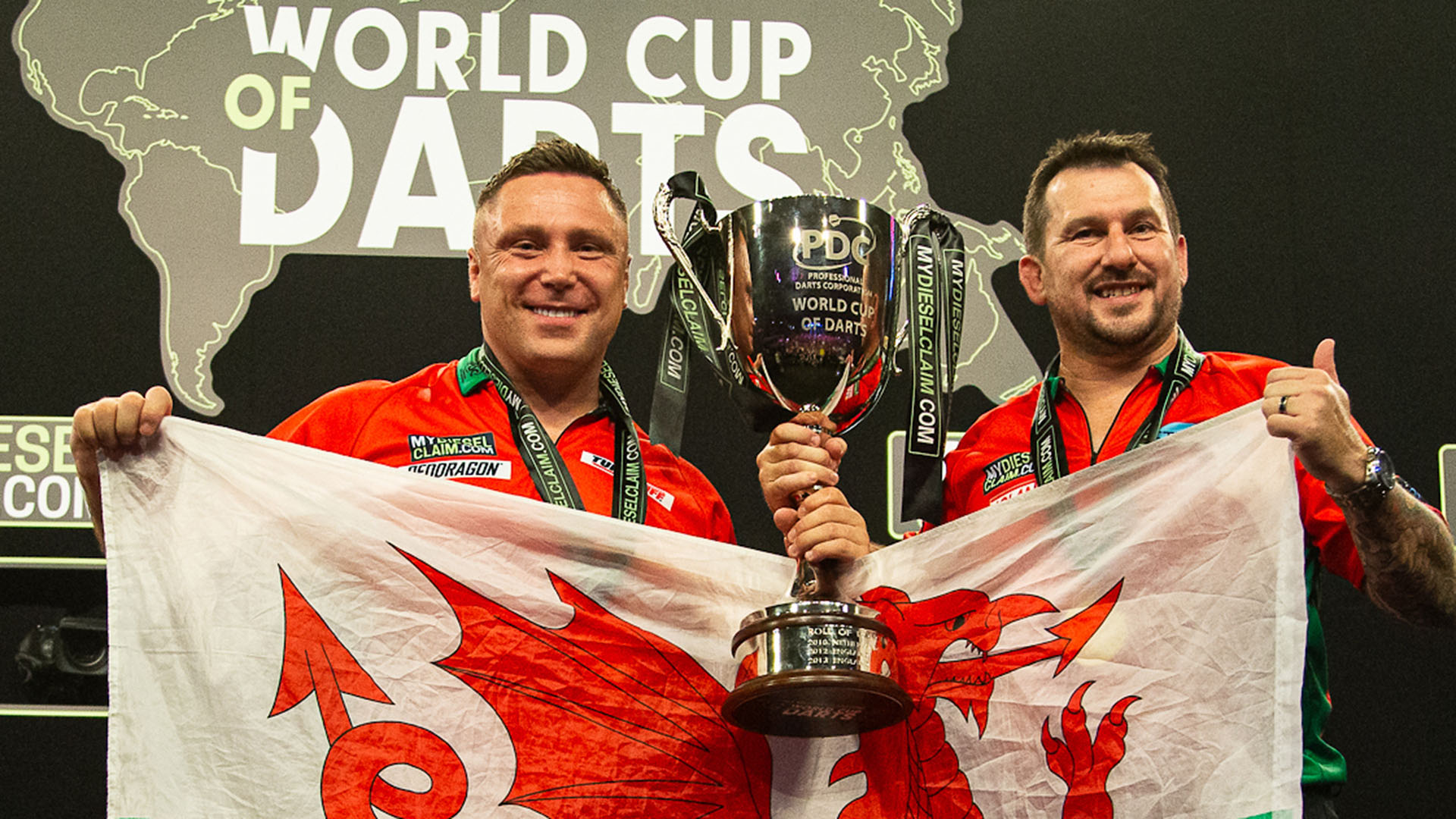Княzz барабанщик. World cup of darts 2024. Дартс соревнования. World cup of darts 2024. Peter wright дартс.