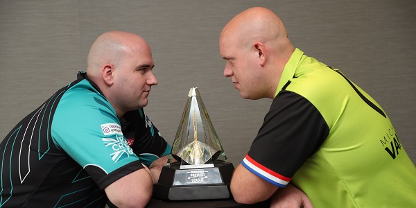 Rob Cross & Michael van Gerwen (Lawrence Lustig, PDC)