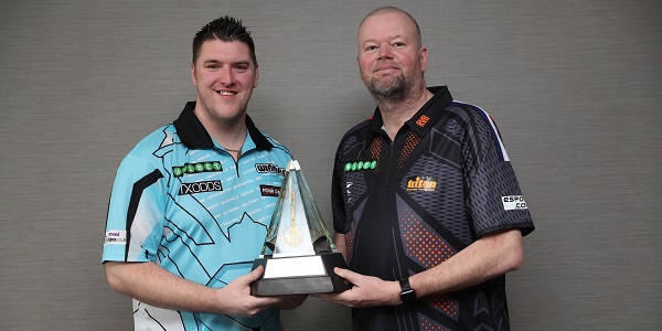 Daryl Gurney & Raymond van Barneveld (Lawrence Lustig, PDC)