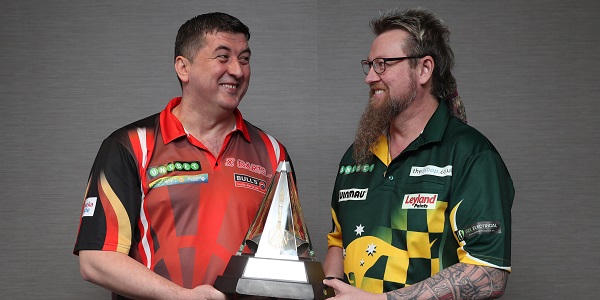 Mensur Suljovic & Simon Whitlock (Lawrence Lustig, PDC)