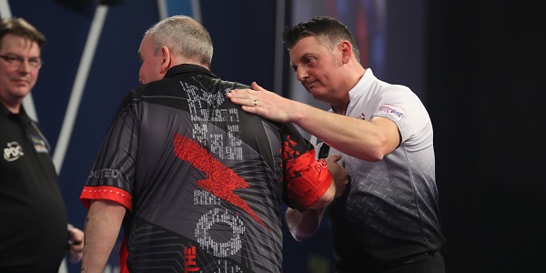 Phil Taylor & Justin Pipe (Lawrence Lustig, PDC)