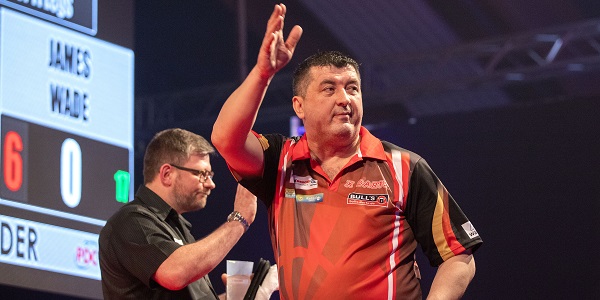 Mensur Suljovic & James Wade (Kais Bodensieck, PDC Europe)