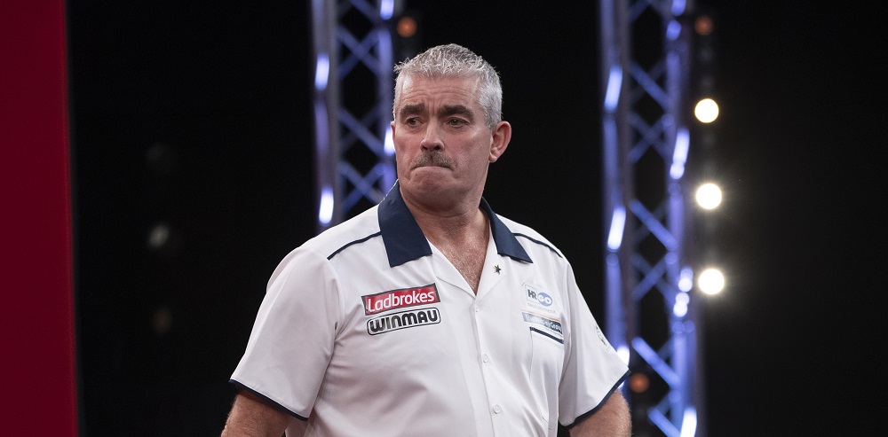 Steve Beaton (Lawrence Lustig, PDC)