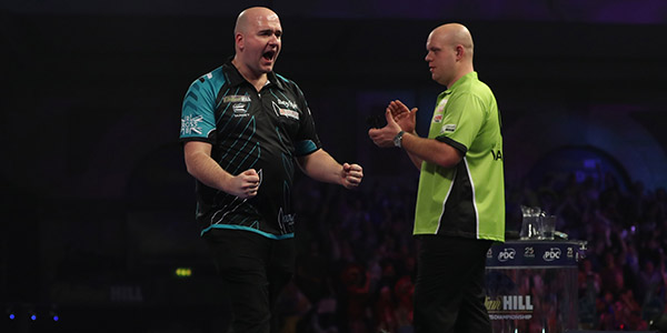 Rob Cross, Michael van Gerwen (Lawrence Lustig, PDC)