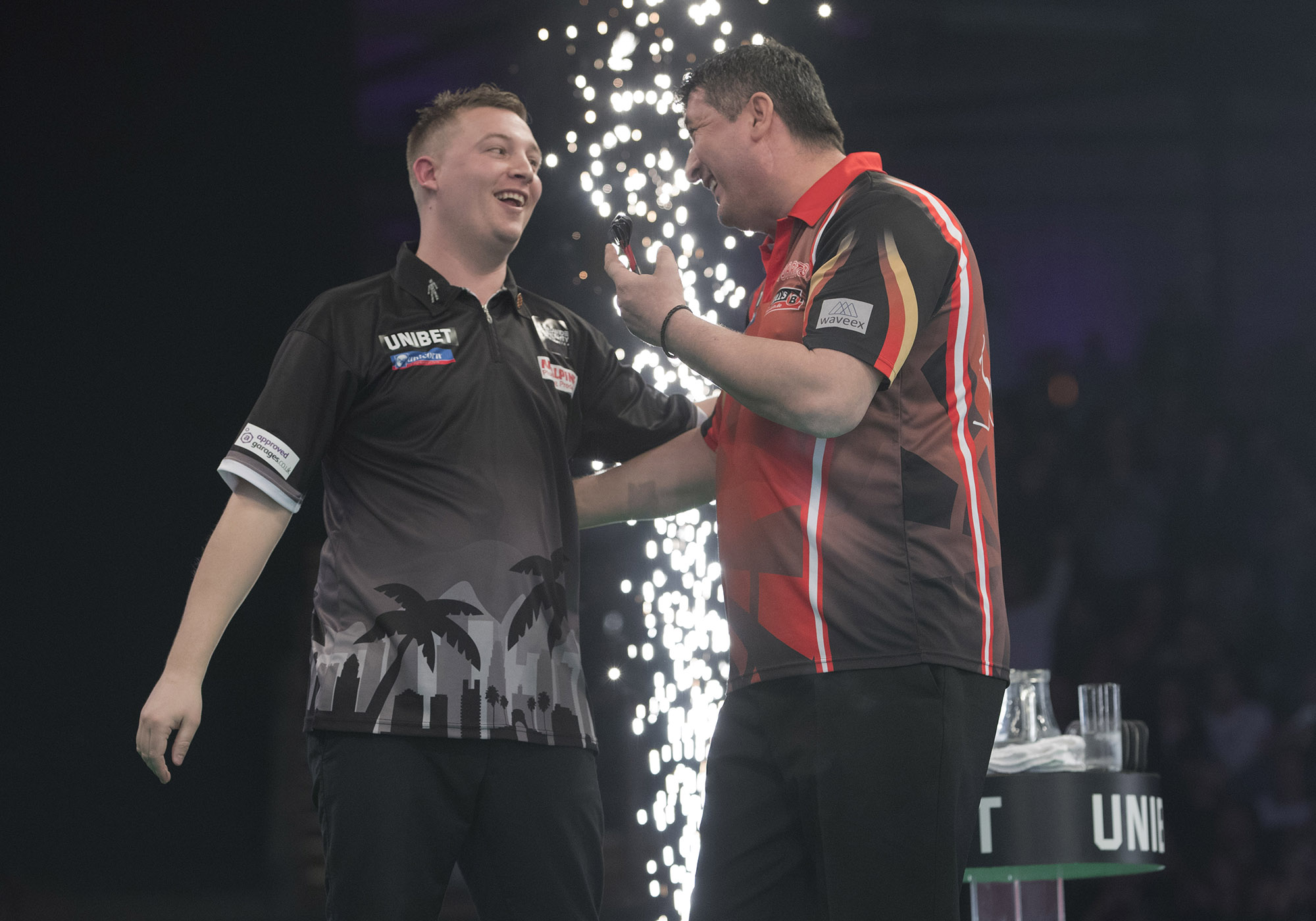 Chris Dobey, Mensur Suljovic