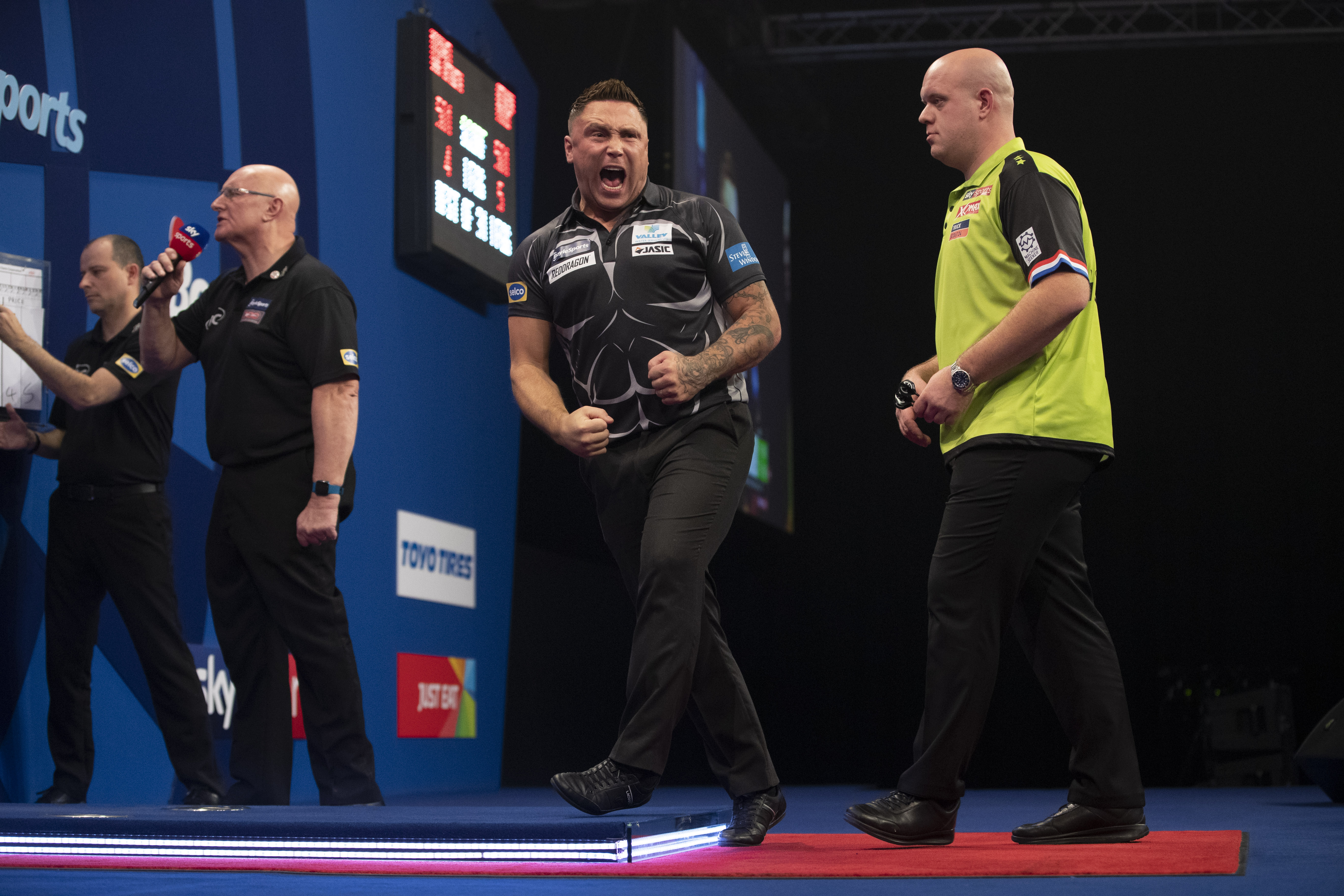 Gerwyn Price, Michael van Gerwen (Lawrence Lustig, PDC)