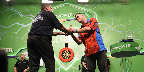 Gary Anderson, Daryl Gurney (Chris Dean, PDC)