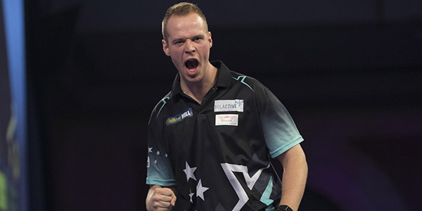 Max Hopp (Lawrence Lustig, PDC)