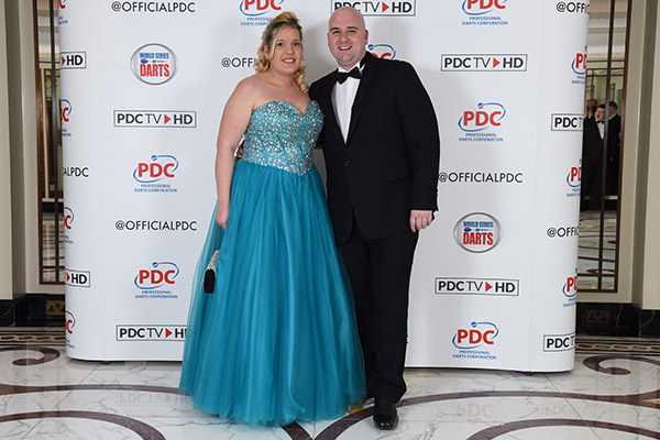 Georgia Cross, Rob Cross (PDC)