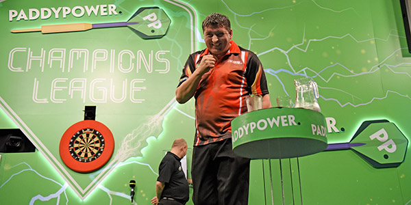 Mensur Suljovic (Chris Dean, PDC)