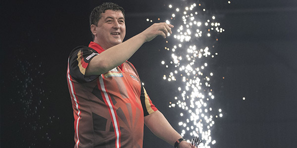 Mensur Suljovic (Lawrence Lustig, PDC)