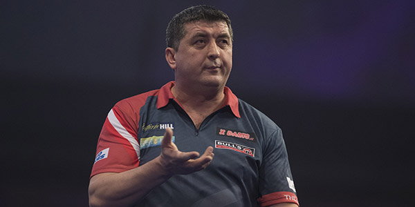 Mensur Suljovic (Lawrence Lustig, PDC)