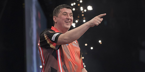 Mensur Suljovic (Lawrence Lustig, PDC)