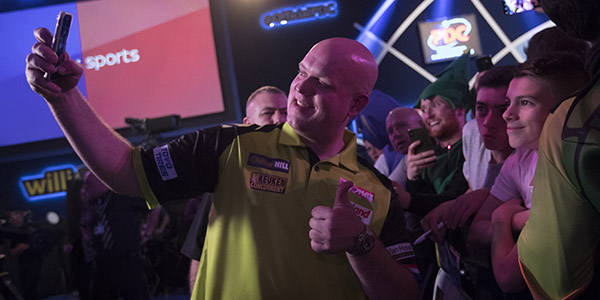 Michael van Gerwen (Lawrence Lustig, PDC)