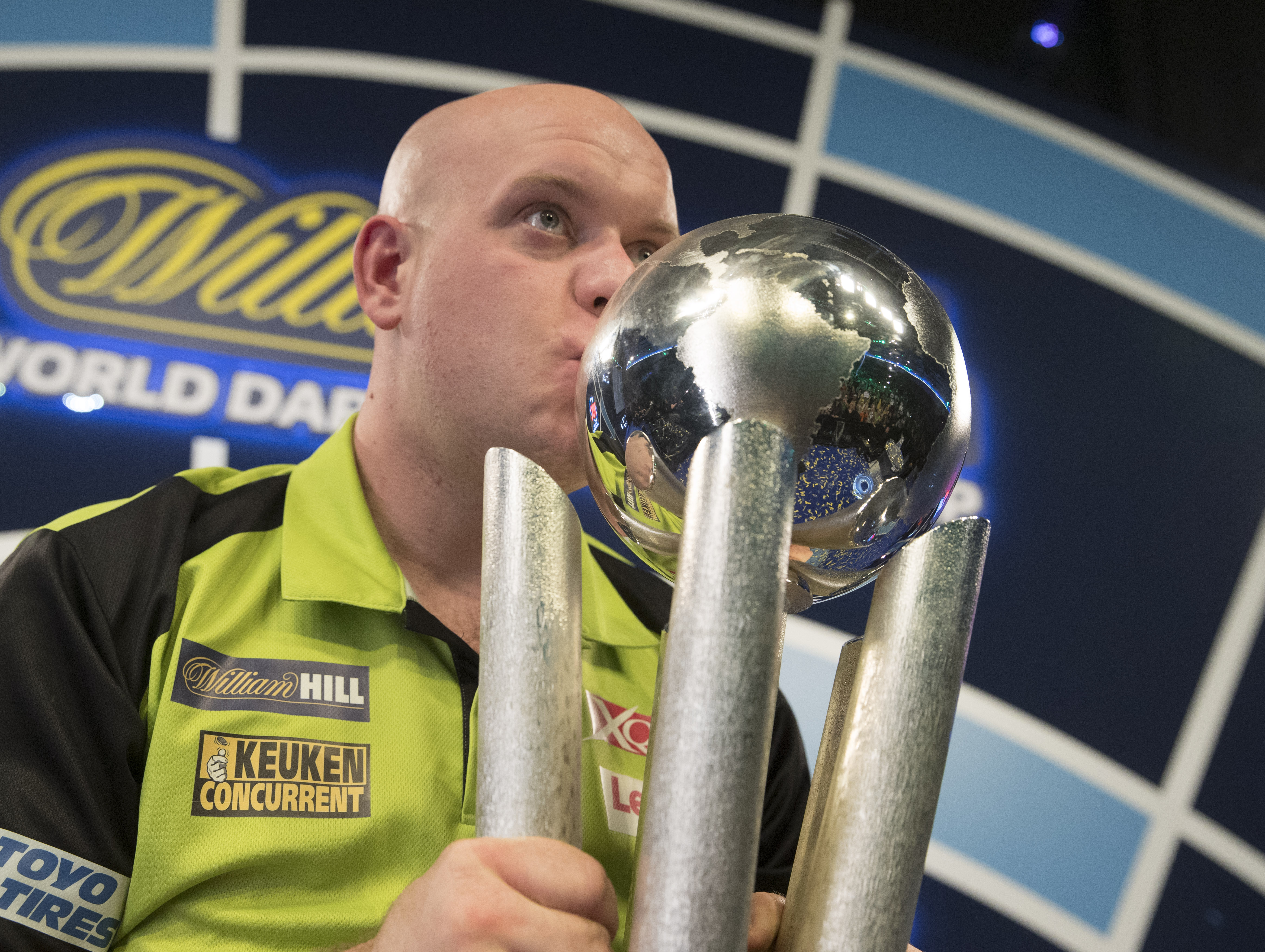 Michael van Gerwen (Lawrence Lustig, PDC)