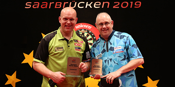 Michael van Gerwen, Ian White (Sven Neuschäfer, PDC Europe)