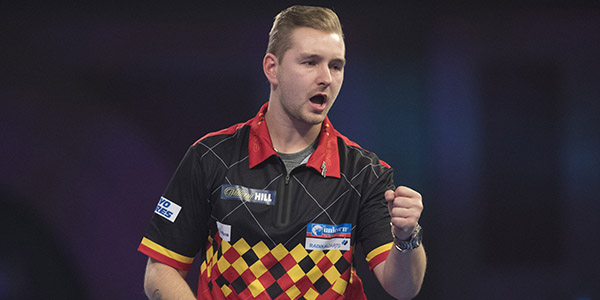 Dimitri van den Bergh (Lawrence Lustig, PDC)