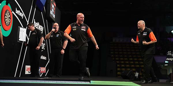 Van Gerwen, Van Barneveld (Lawrence Lustig, PDC)