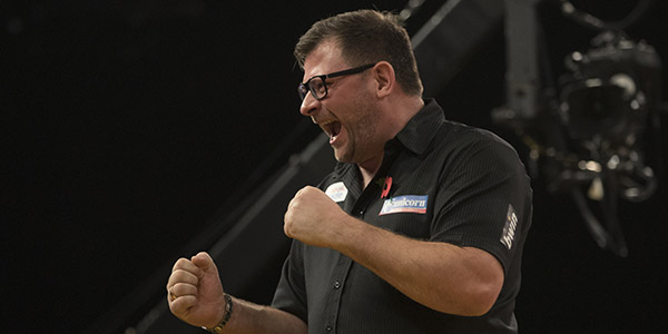 James Wade (Lawrence Lustig, PDC)