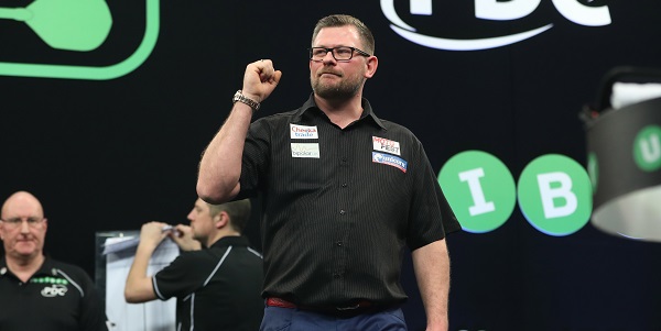 James Wade (Lawrence Lustig, PDC)