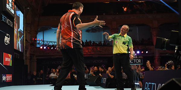 Darren Webster, Mensur Suljovic (Chris Dean, PDC)