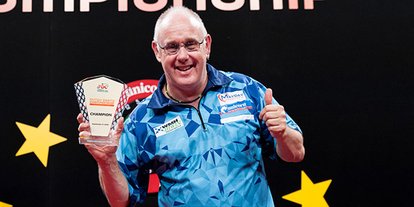 Ian White (Kelly Deckers, PDC)