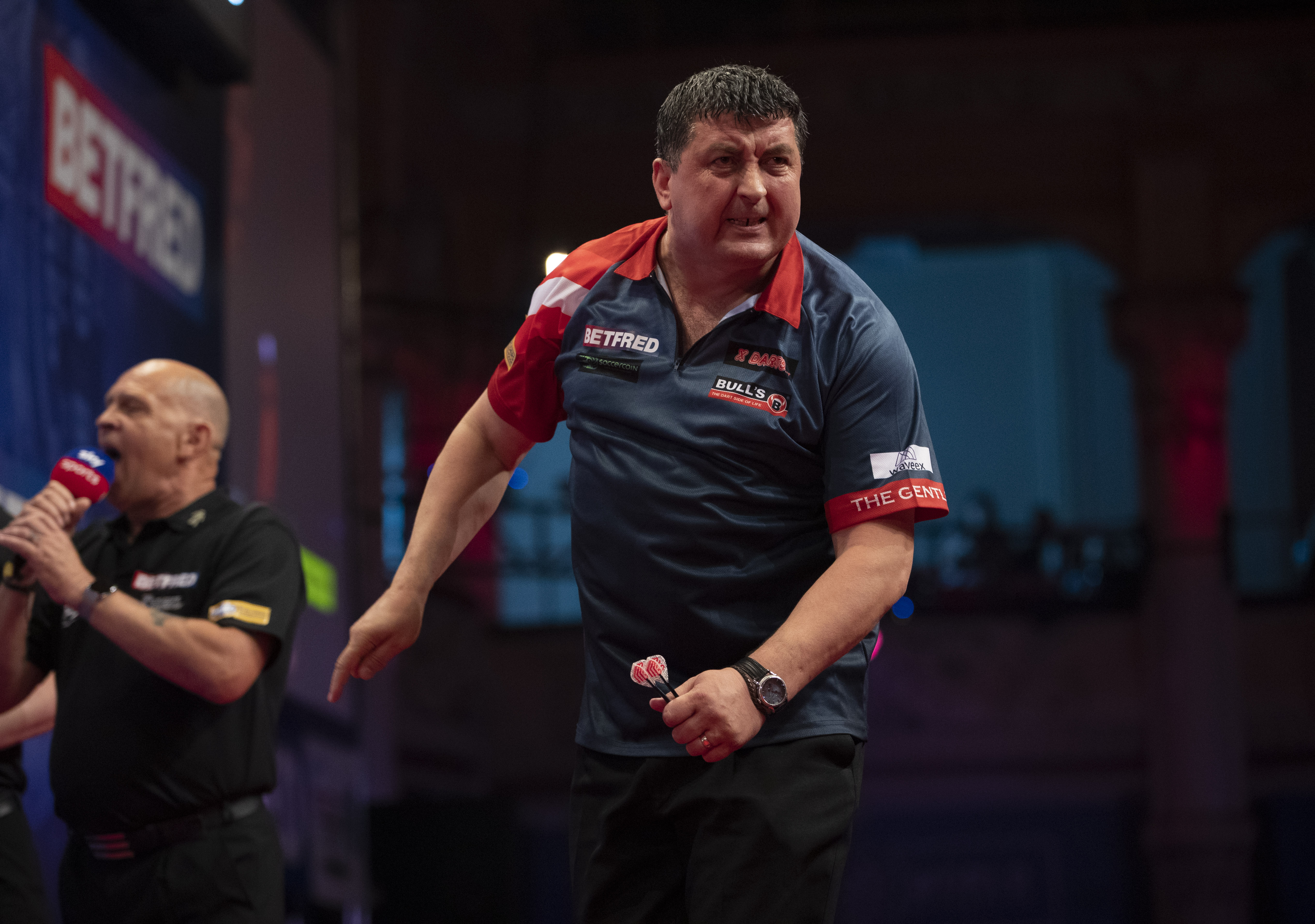 Mensur Suljovic (Lawrence Lustig, PDC)