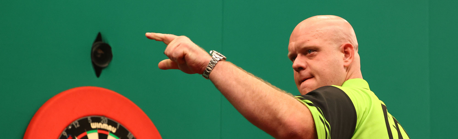 Michael van Gerwen (Ed Mulholland/PDC)