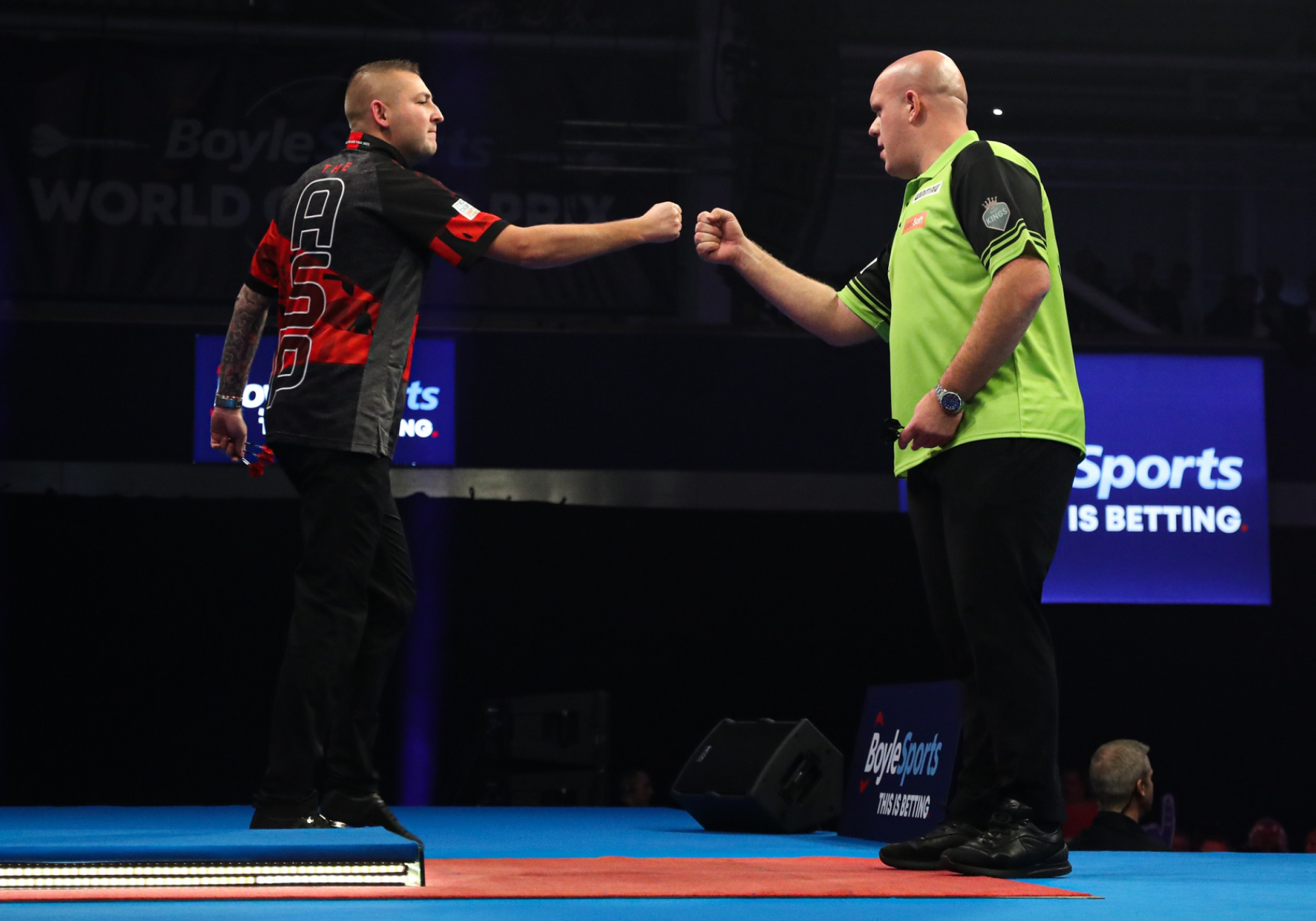 Nathan Aspinall & Michael van Gerwen