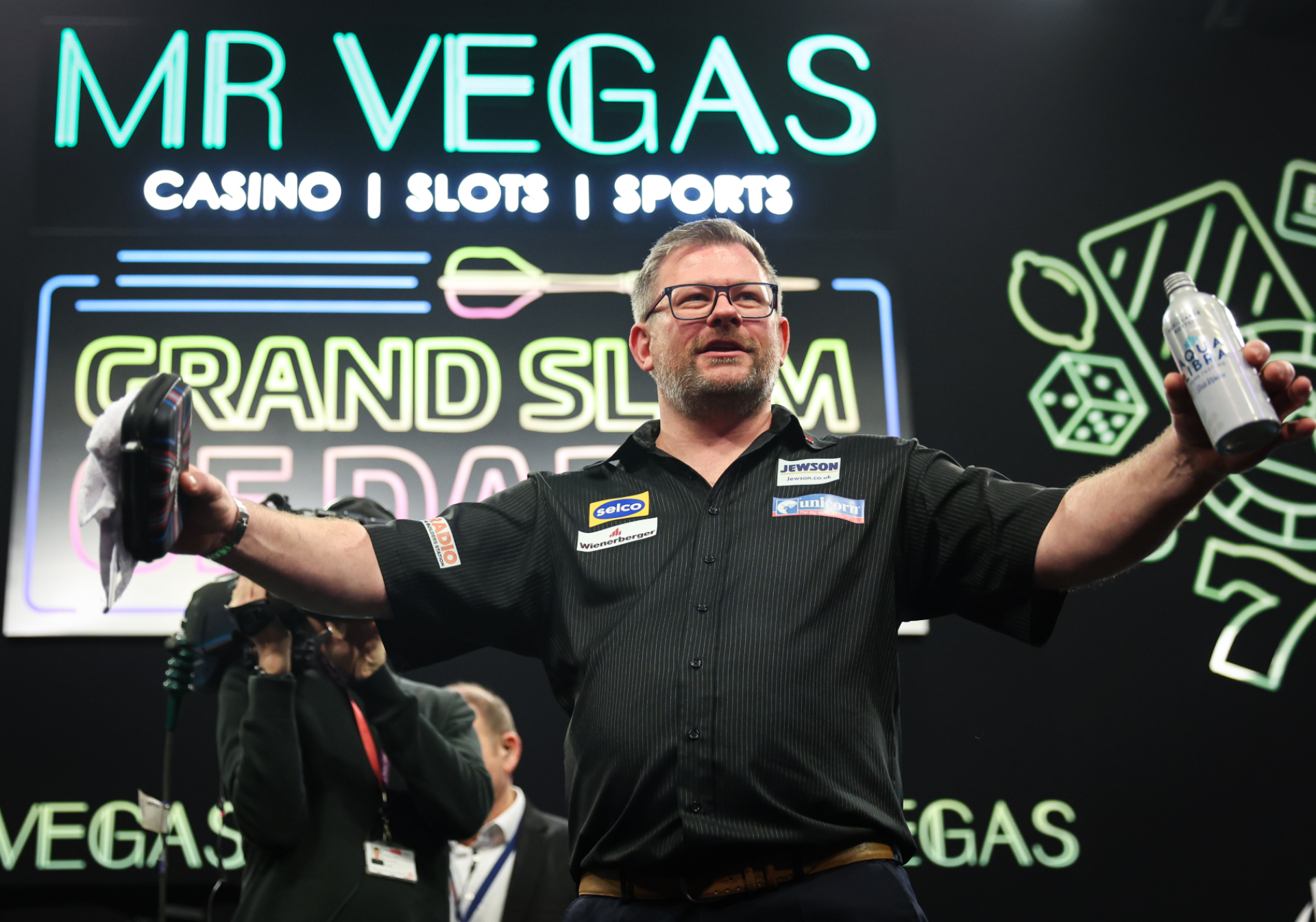 James Wade 16-15 Josh Rock