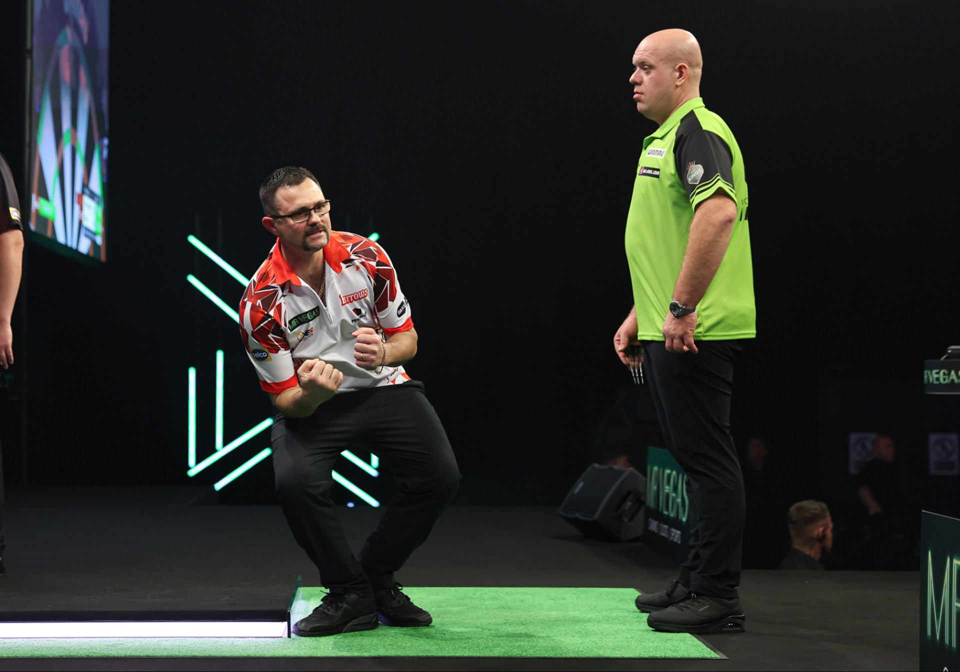 Damon Heta & Michael van Gerwen (Kieran Cleeves/PDC)