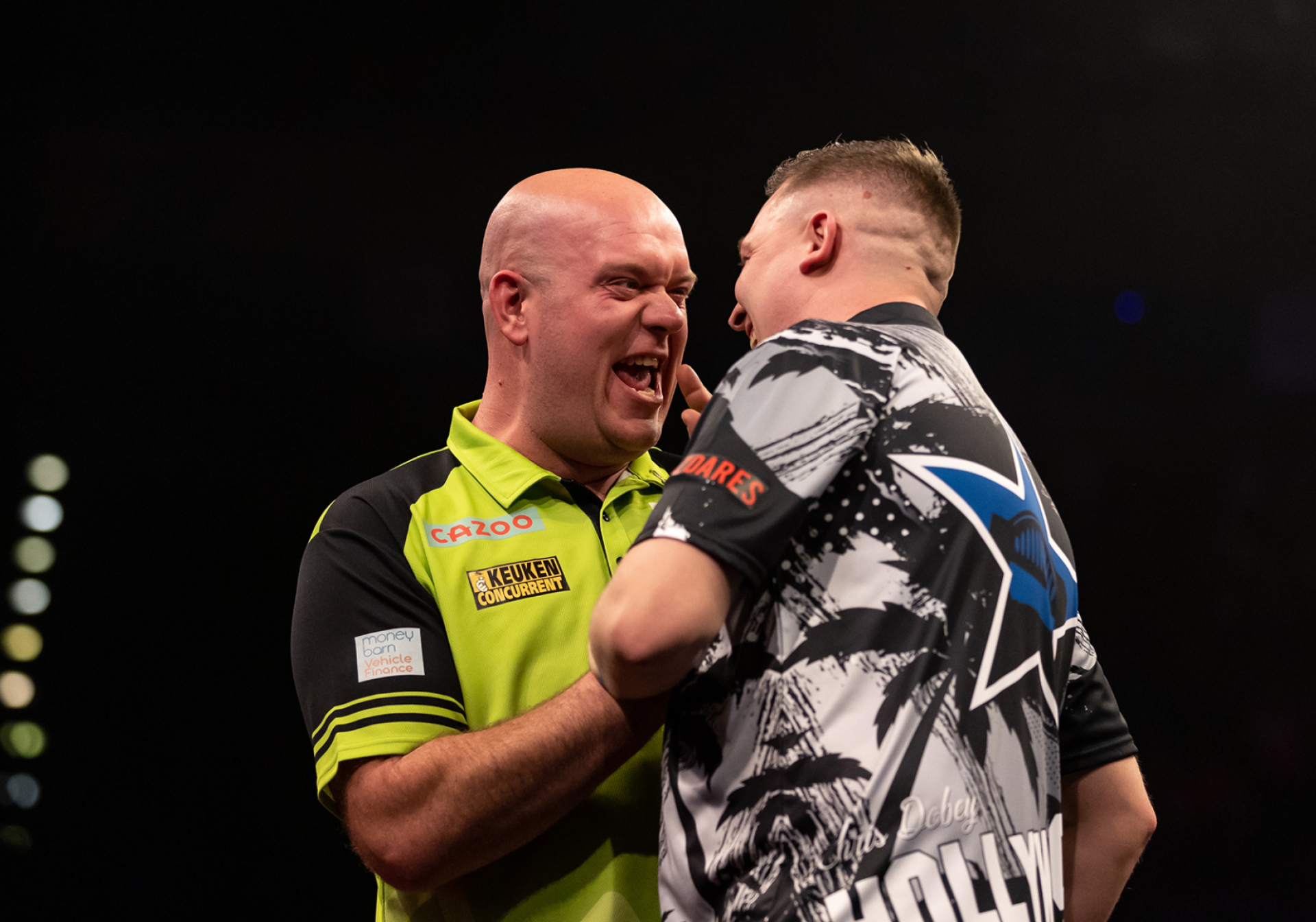 Michael van Gerwen & Chris Dobey (Steven Paston/PDC)