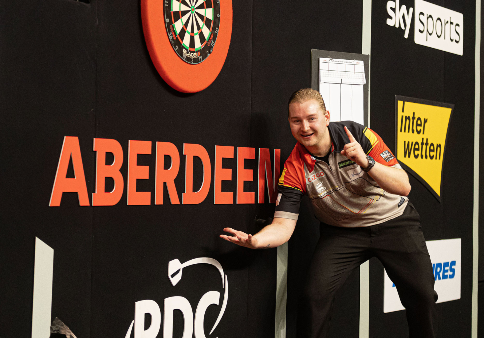 Dimitri Van den Bergh (Taylor Lanning/PDC)