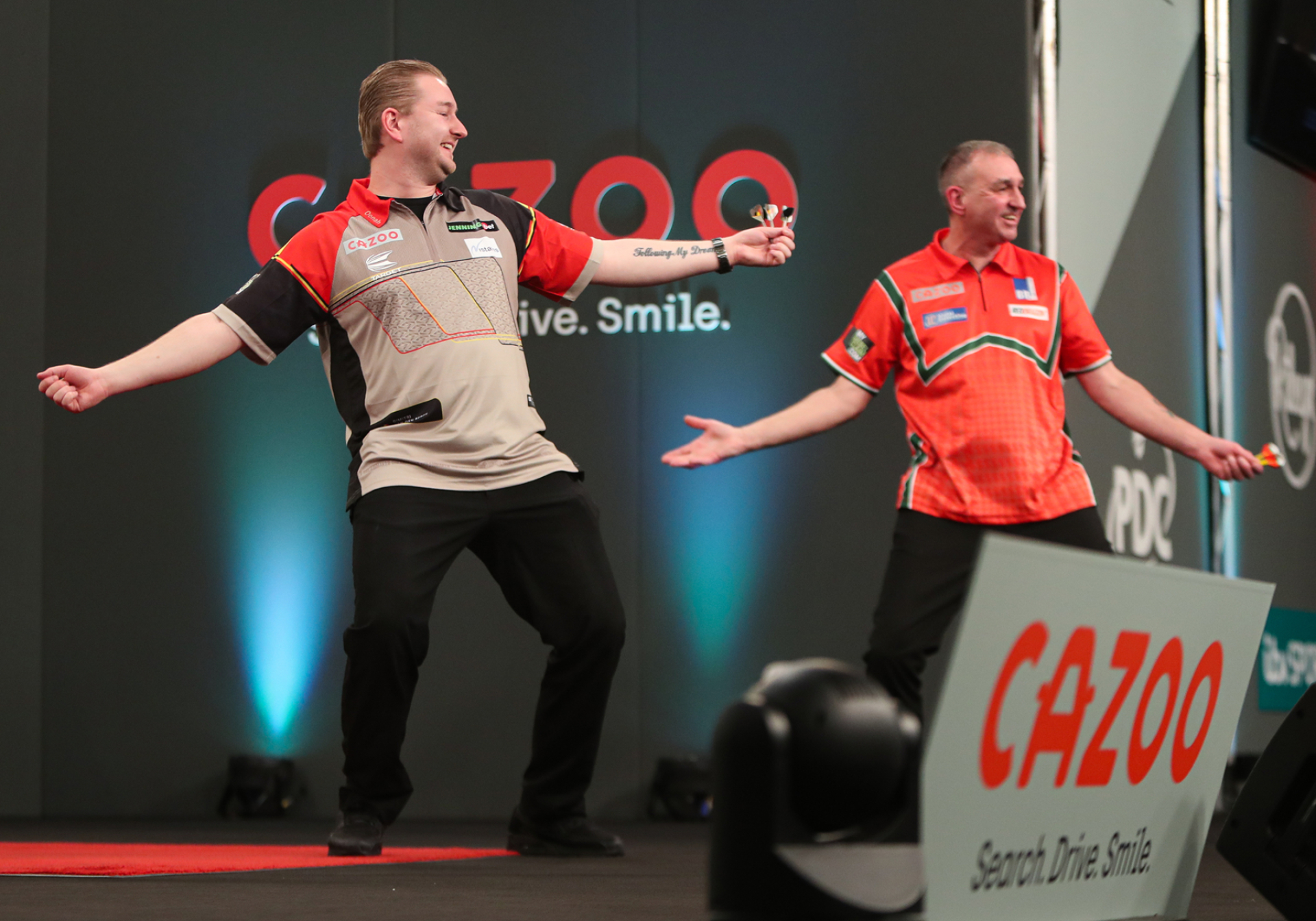 Van den Bergh & Burnett (Kieran Cleeves/PDC)