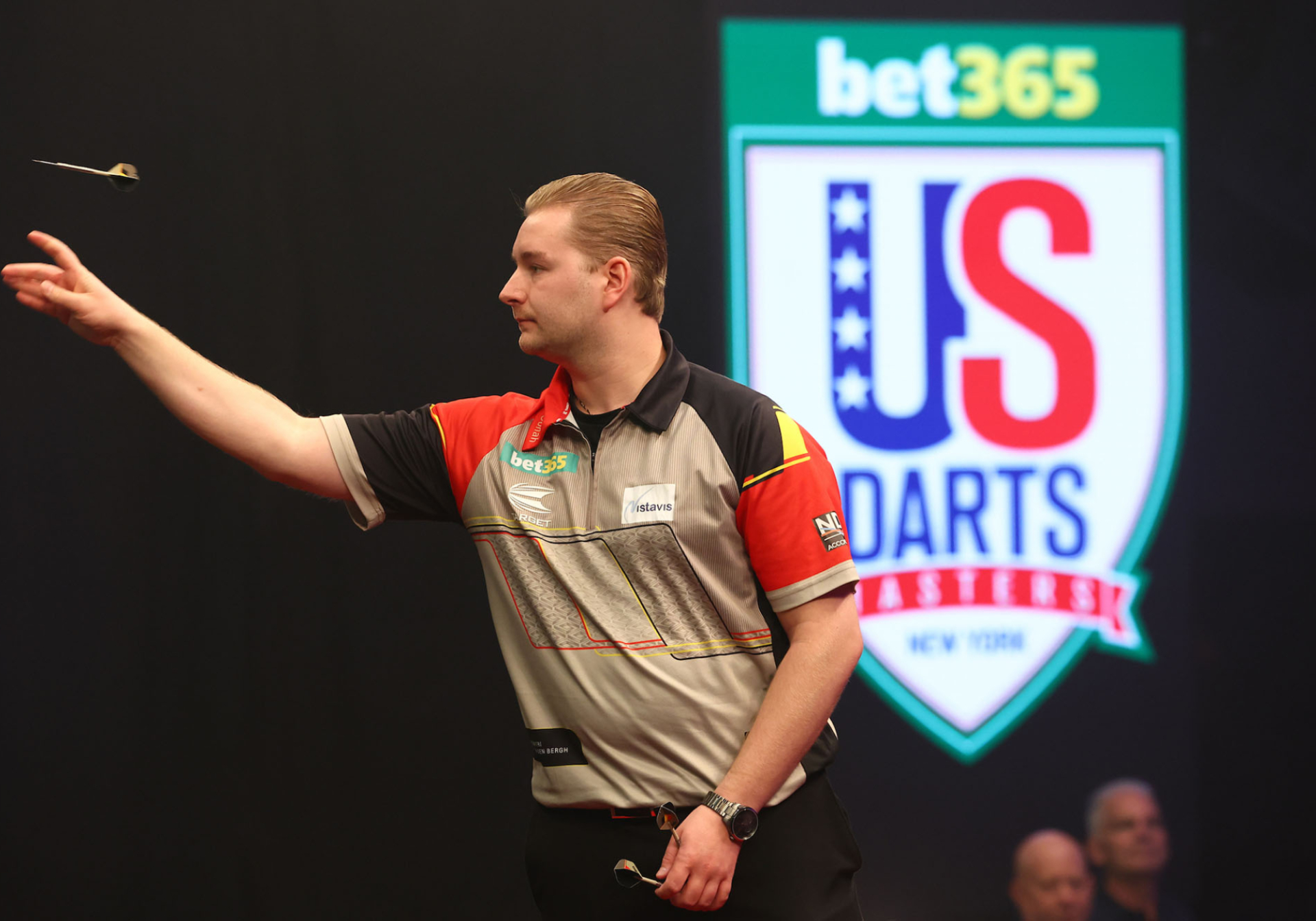 Dimitri Van den Bergh (Ed Mulholland/PDC)