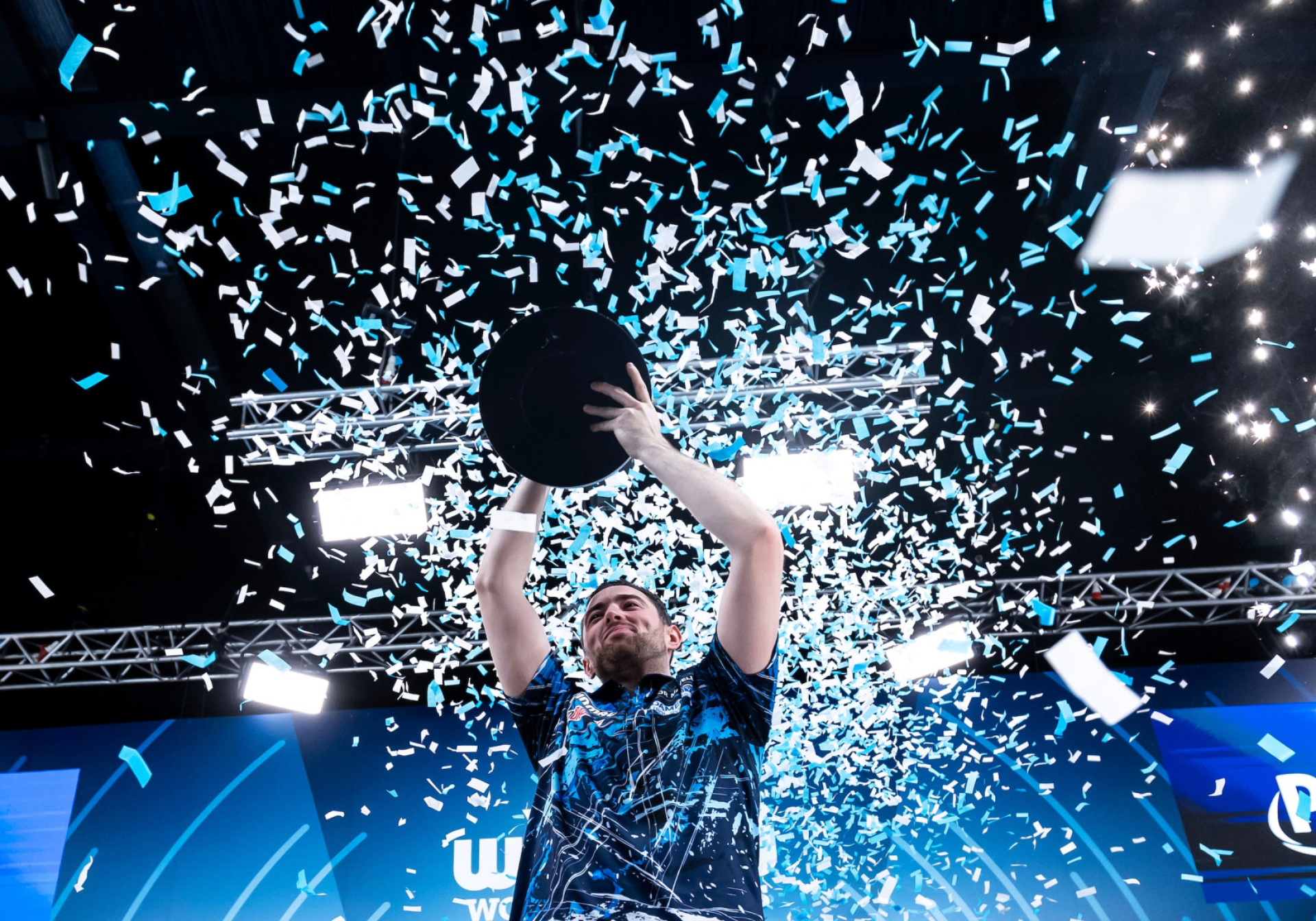 Humphries wins 2025 Winmau World Masters after epic final against Clayton PDC