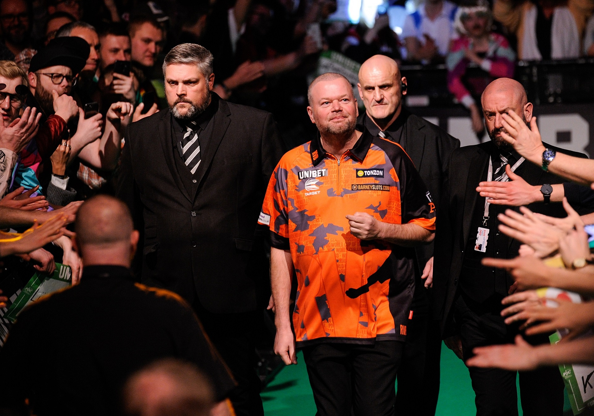 Raymond van Barneveld - 2019 Unibet Premier League Night Seven - Mercedes-Benz Arena, Berlin (Kelly Deckers, PDC)