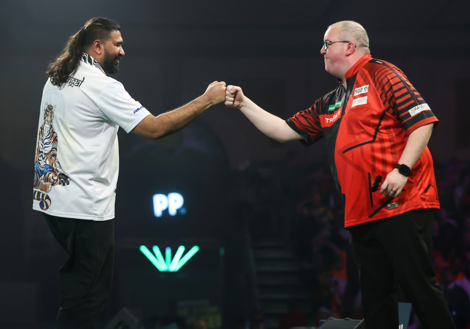 Stephen Bunting and Nitin Kumar (PDC)