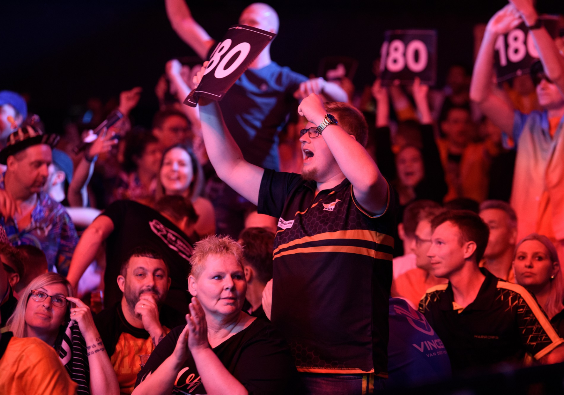 Fans at the Viaplay Dutch Darts Masters