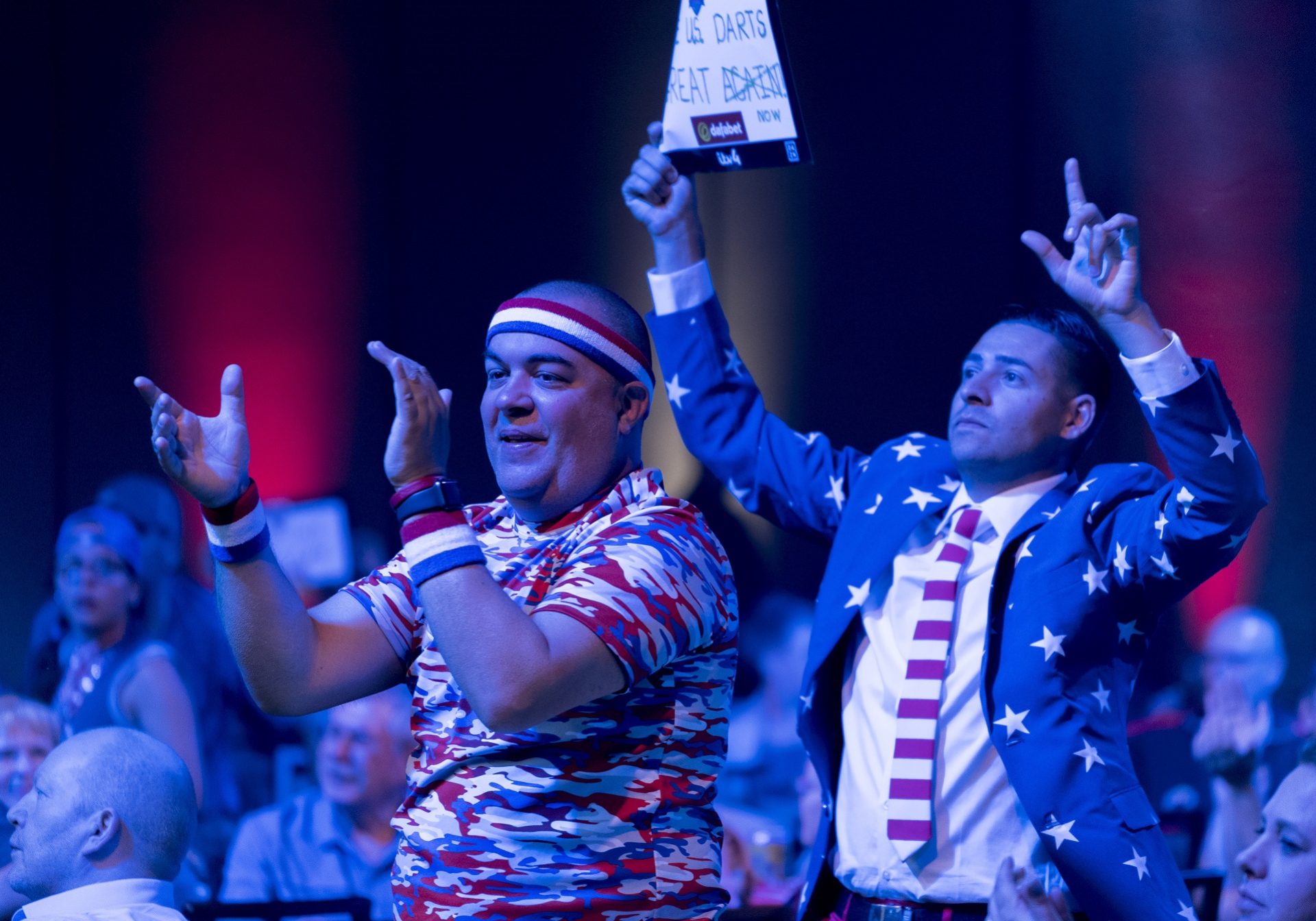 Fans at the Dafabet North American Championship