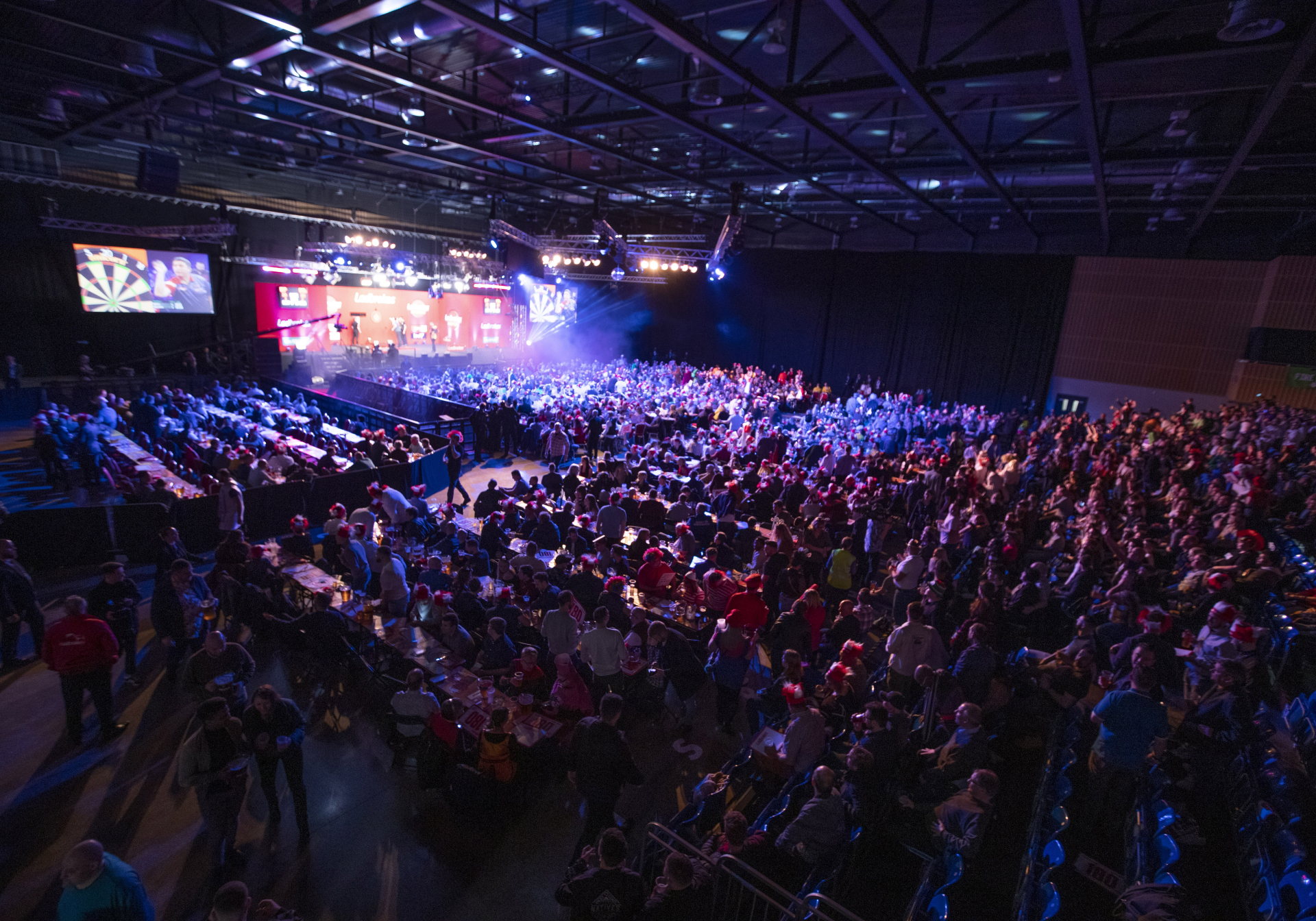 Ladbrokes Masters general view (Lawrence Lustig, PDC)